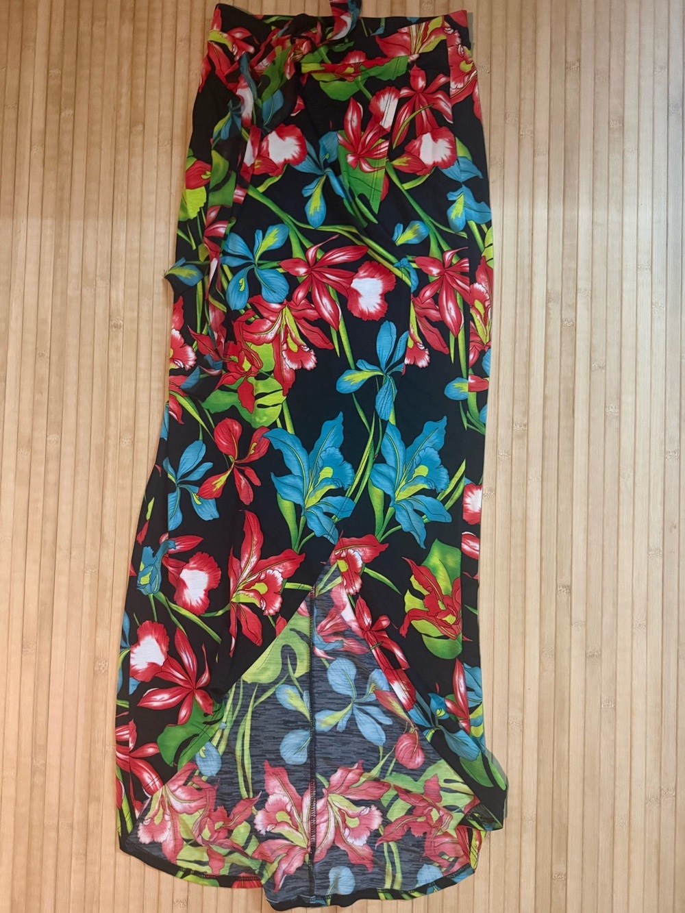 Fashion Nova Tropical Floral High-Low Maxi Skirt Small with front slit